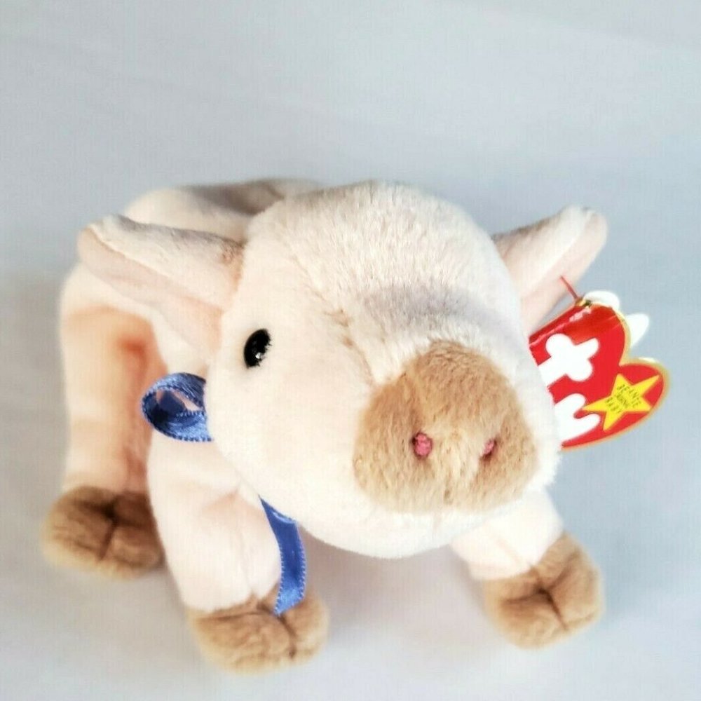 Vintage TY Beanie Baby Knuckles the PIG Stuffed Animal Plush New With Heart Tags